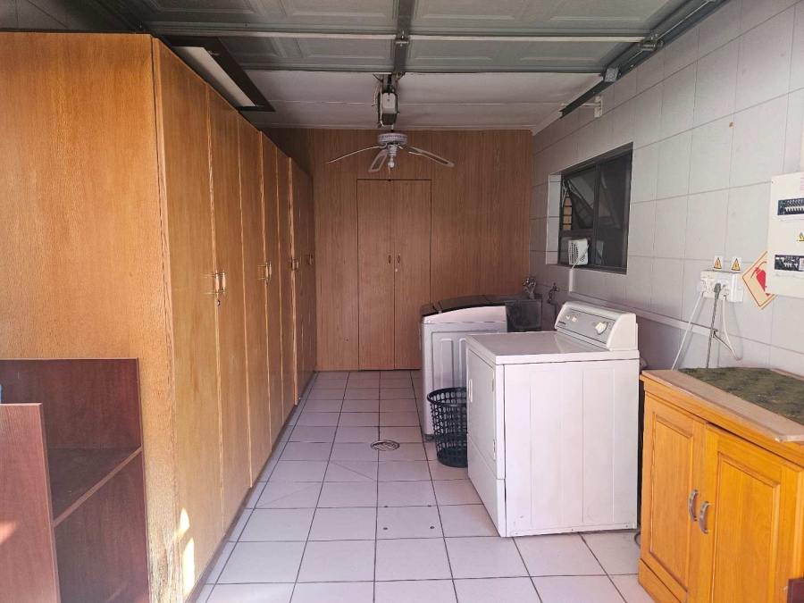 15 Bedroom Property for Sale in Royldene Northern Cape